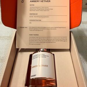 Dossier Ambery Vetiver Eau de Parfum